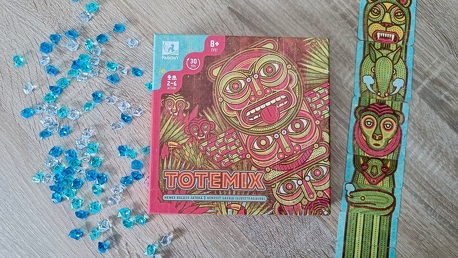 Totemix - Licitálj, írj és építs a Majomisten kegyeiért