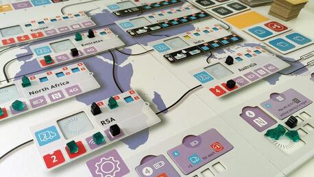 Smartphone Inc. – Telefonguru [Társalgó]