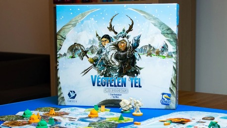 Végtelen tél - az új kedvenc pakliépítős játékunk [tarsasozz.blog]