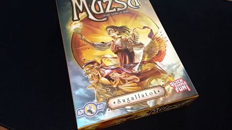 Csókolt már homlokon a Múzsa?