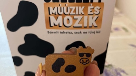 Csordaszellem: Múúzik és mozik – amikor a kollektív tudás találkozik a kollektív tévedéssel