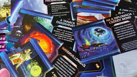 Twilight Inscription – Űrkockák [Társalgó]