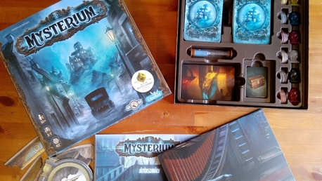 Mysterium – Szellemek, médiumok és egy kis Dixit