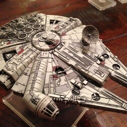 Star Wars: X-Wing Miniatures Game – Millennium Falcon Expansion Pack