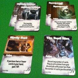 Smash Up: Awesome Level 9000